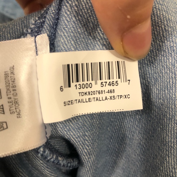 🌻SALE BCBGMaxazria Button Front Jumpsuit Size XS - Picture 13 of 13